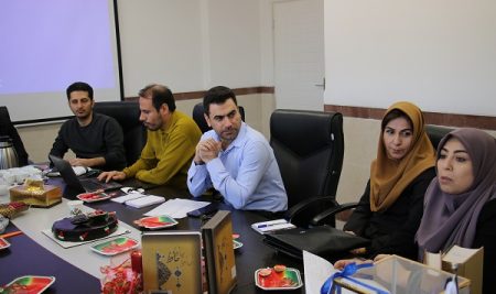 چهل‌ویکمین جلسه شورای نشر دانشگاه صنعتی کرمانشاه همزمان با شب یلدا برگزار شد